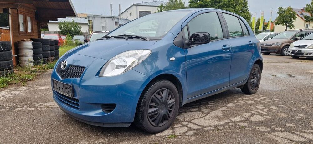 Yaris
