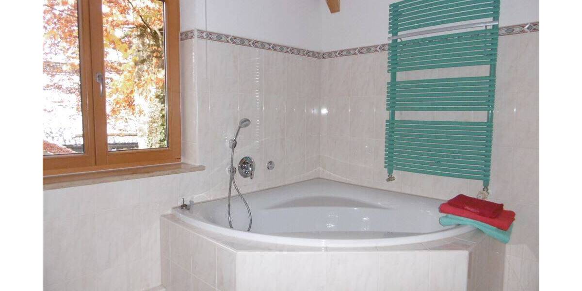 Einfamilienhaus Geretsried - 7 Zimmer, 174 m&sup2;, 1.090.000&euro; | Angebot:25690124