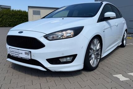 Ford Focus 155.524 km 9.999 &euro; korbach 34497