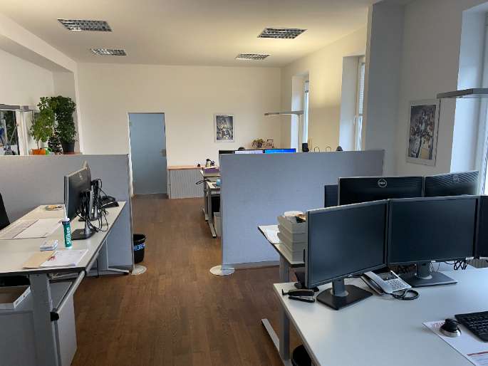 Büro in Jena 1.894 € 110 m²