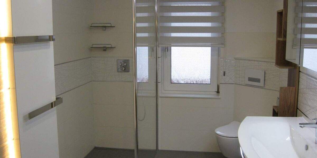 Reihenhaus Bad Frankenhausen/Kyffhäuser Bad Frankenhausen - 4 Zimmer, 129 m&sup2;, 165.000&euro; | Angebot:25730364