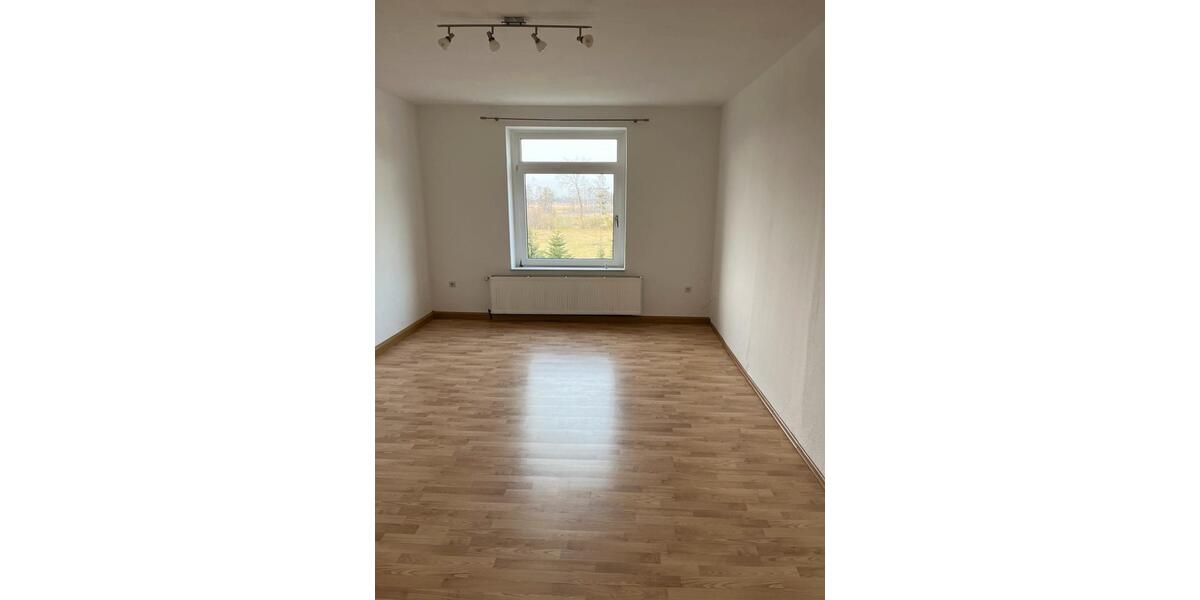 Dachgeschoßwohnung Stemwede - 3 Zimmer, 79 m&sup2;, 510&euro; | Angebot:25852035