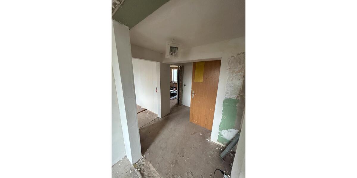 Mehrfamilienhaus, Wohnhaus Teterow - 13 Zimmer, 240 m&sup2;, 190.000&euro; | Angebot:27072753