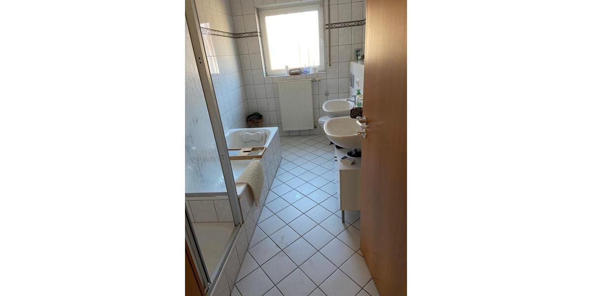 Reihenhaus Ramstein-Miesenbach Miesenbach - 5 Zimmer, 145 m&sup2;, 1.580&euro; | Angebot:26375458