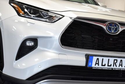 Toyota Highlander 32.423 km 61.870 &euro; Nürnberg 90431