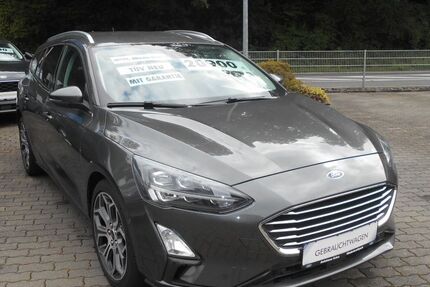 Ford Focus 52.000 km 20.490 € Niederbreitbach 56589