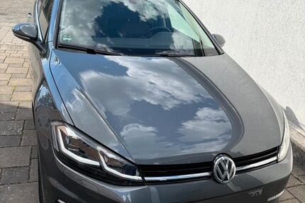 VW Golf 80.000 km 18.000 &euro; Kösching 85092