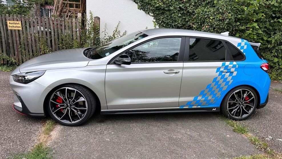 i30