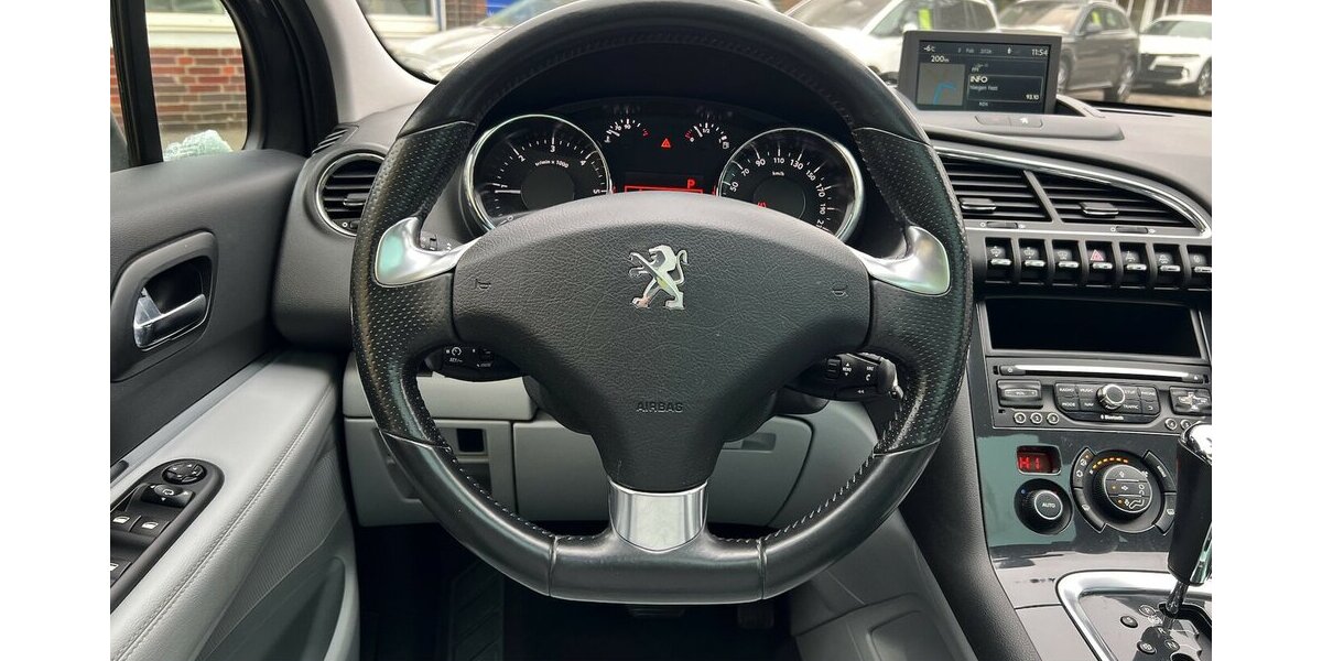 Peugeot 3008 Allure*Leder*HUD*Pano*BVi-Xenon*R-Cam* 139.265 km 9.990 &euro; Berlin 13187