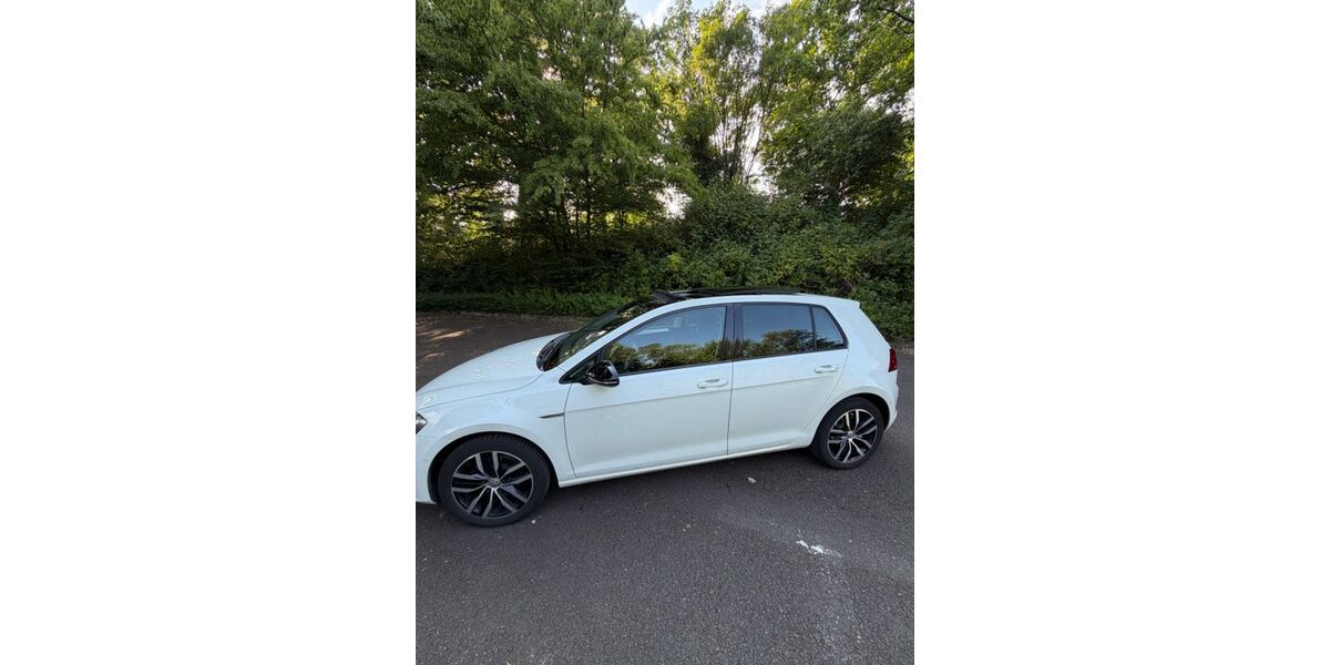 VW Golf 154.400 km 9.300 &euro; Ottweiler 66564