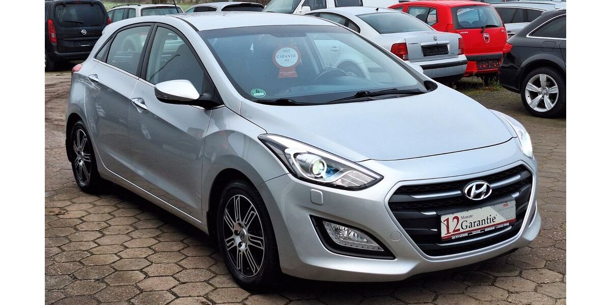 Hyundai i30 90.907 km 9.999 &euro; Stapelfeld 22145