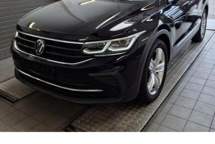 VW Tiguan 81.715 km 24.870 &euro; Alsfeld 36304