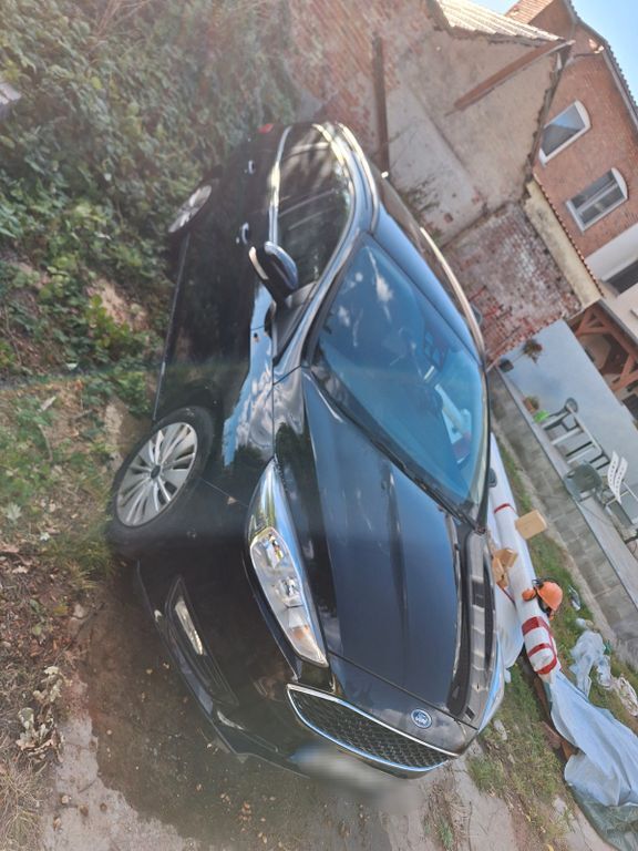 Ford Focus 144.000 km 5.000 € Bismark 39629