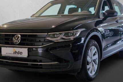 VW Tiguan 65.571 km 30.290 € Hohenwestedt 24594
