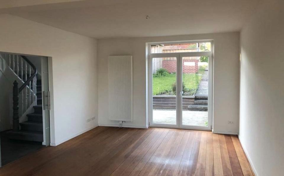 Doppelhaushälfte Schleswig - 2 Zimmer, 158 m&sup2;, 348.000&euro; | Angebot:26059425