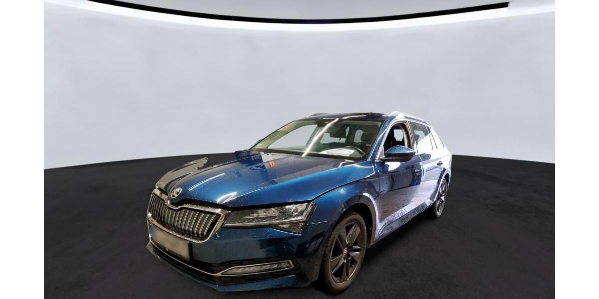Skoda Superb 79.537 km 22.885 &euro; Uetersen bei Hamburg 25436