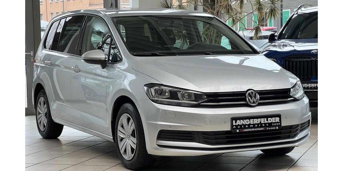 VW Touran 125.841 km 15.800 &euro; Wuppertal 42389