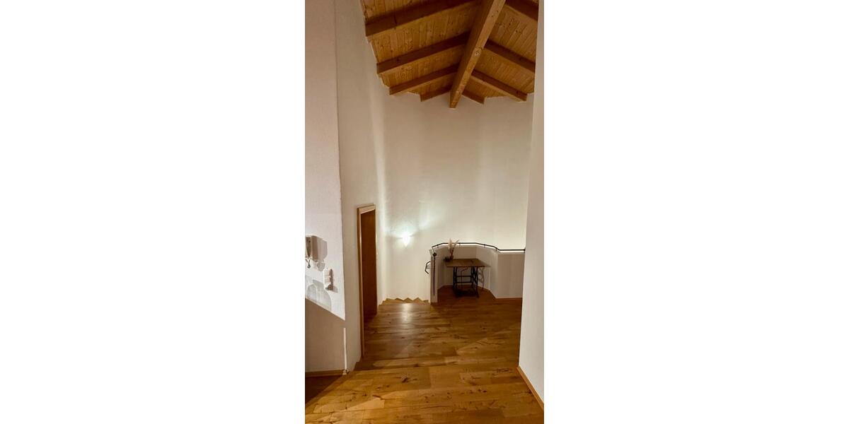 Einfamilienhaus Hohenbrunn - 4.5 Zimmer, 211 m&sup2;, 3.400&euro; | Angebot:24768386