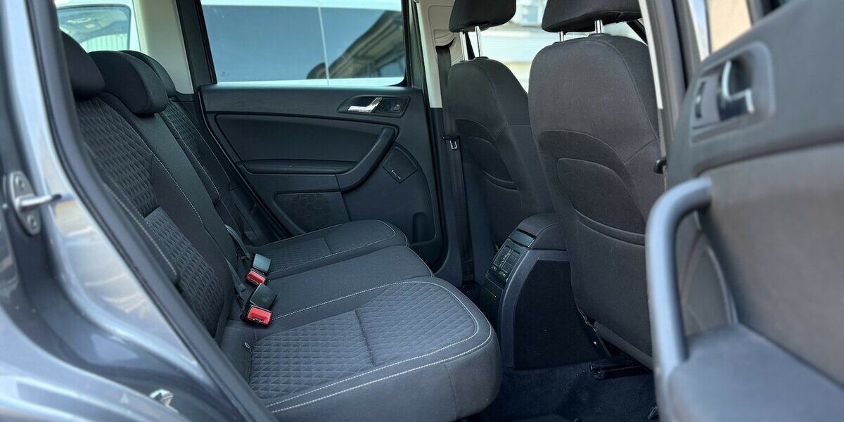 Skoda Yeti 1.2 TSI Drive KAMERA/NAVI/CARPLAY/1.HAND 92.596 km 11.900 &euro; Villingen-Schwenningen 78054