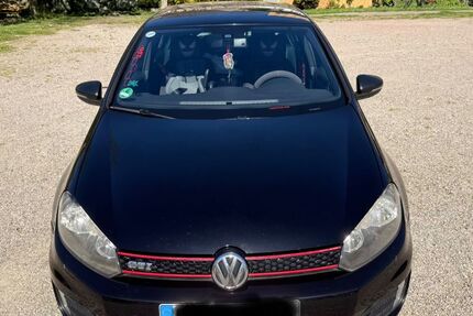 VW Golf 176.000 km 8.490 &euro; Breisach am Rhein 79206