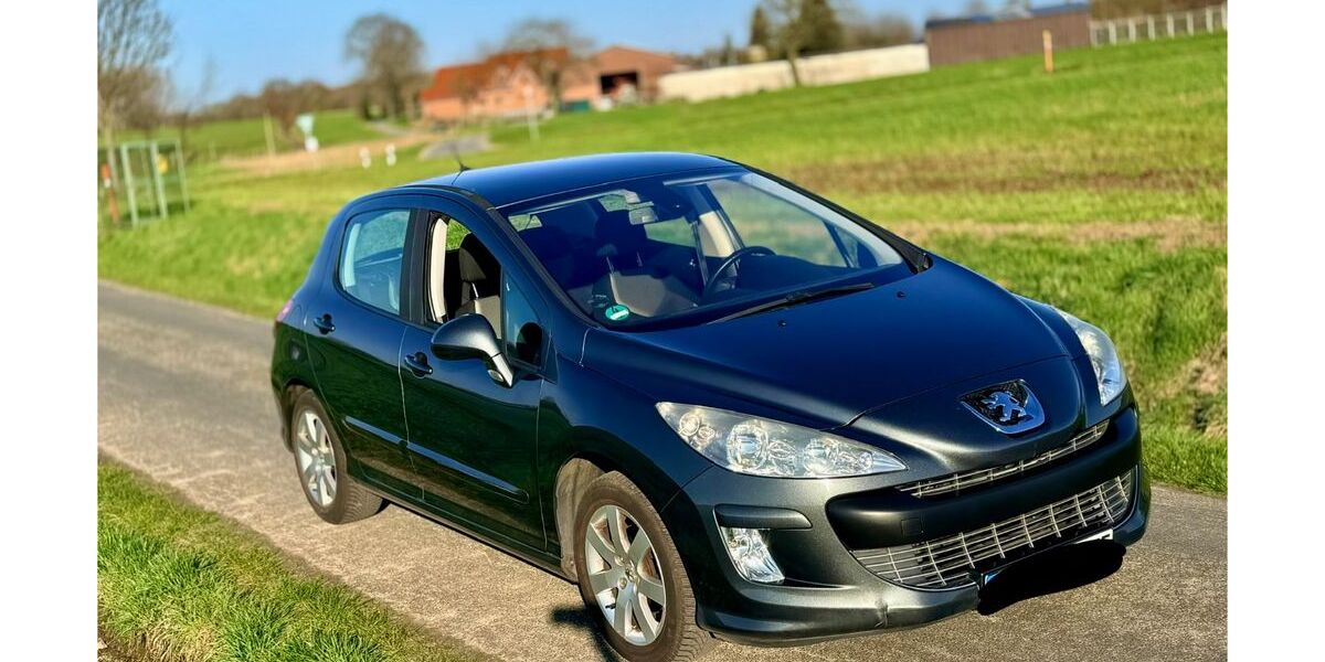 Peugeot 308 105.000 km 2.999 &euro; Herten 45701