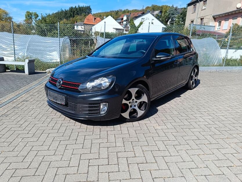 VW Golf 132.000 km 9.550 € Burgbrohl 56659
