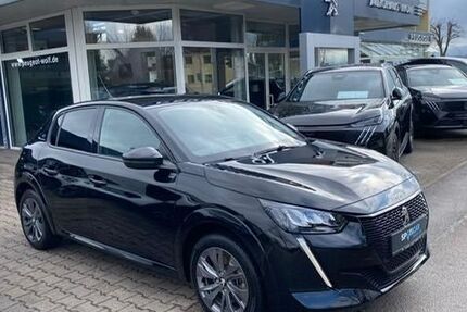 Peugeot 208 22.915 km 18.490 &euro; Penzberg 82377