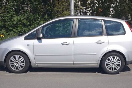Ford C-Max 74.000 km 5.190 € Adelsdorf 91325