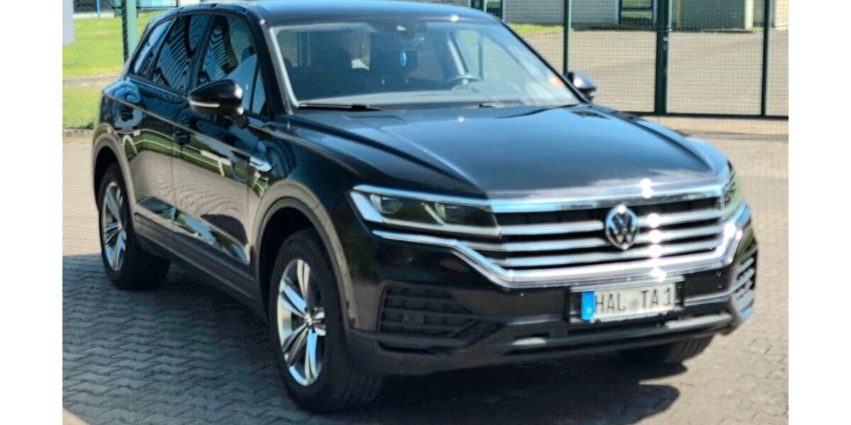 VW Touareg 197.856 km 25.990 &euro; Halle 06116