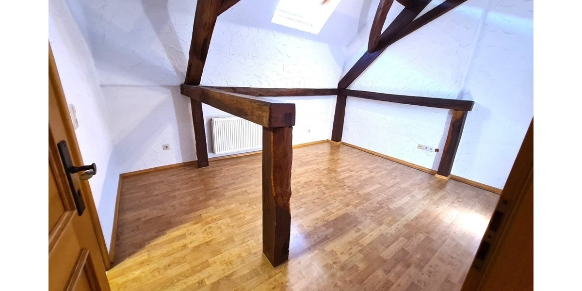 Zur Vermietung: Historisches Wohnen neu definiert – liebevoll saniertes Haus mit 180 m² in Altenglan - Reihenmittelhaus Altenglan | Angebot:26366100