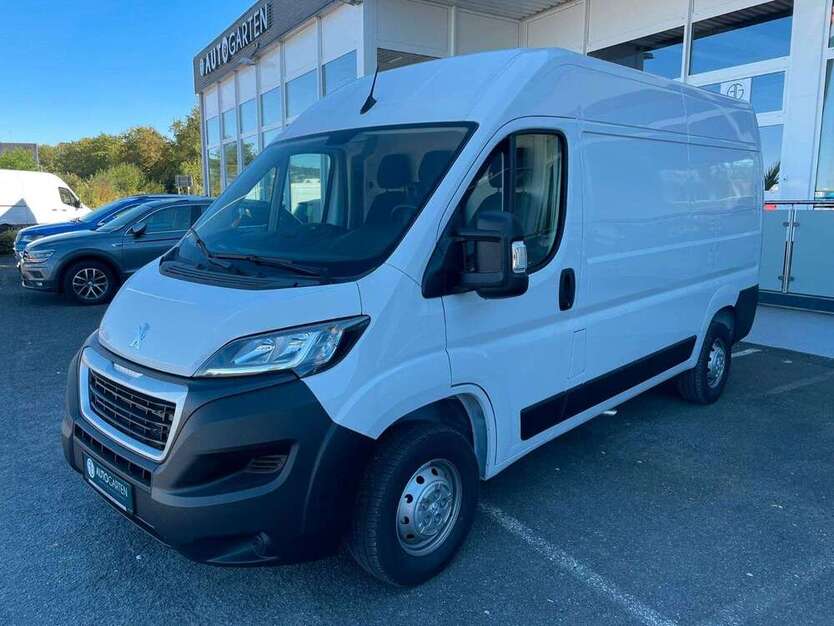 Peugeot Boxer 1.800 km 26.950 € Paderborn 33106