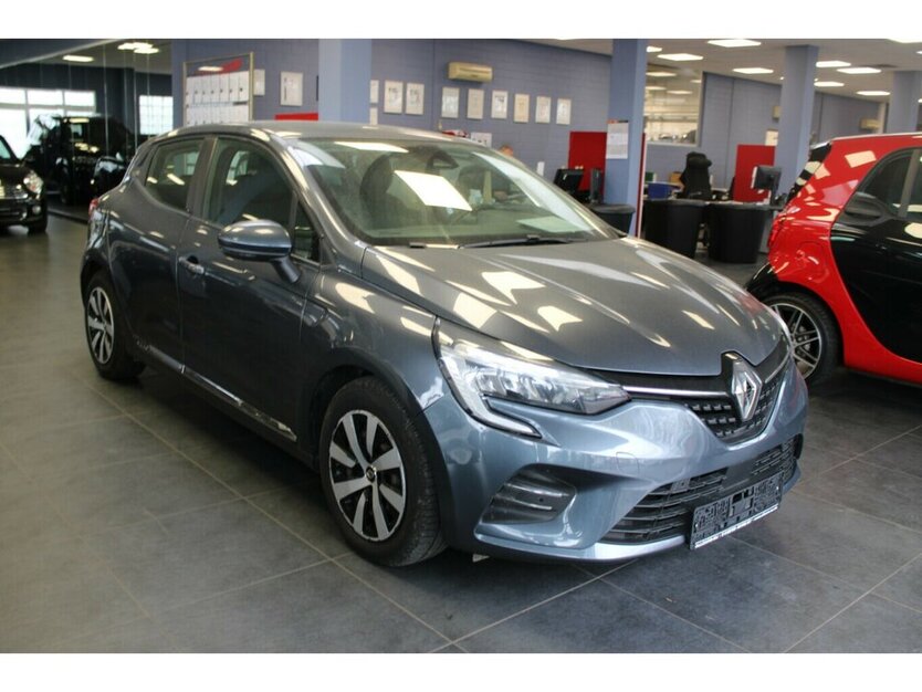 Clio E-TECH Hybrid 140 Experience