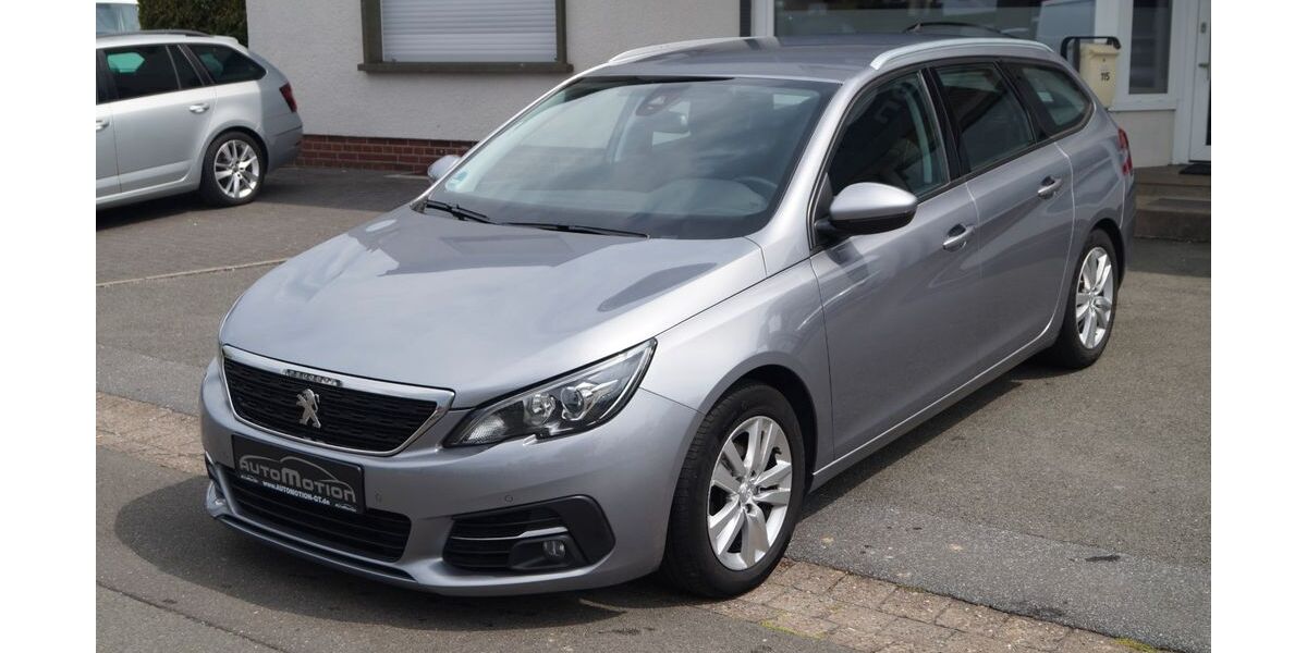 Peugeot 308 98.000 km 11.890 &euro; Gütersloh 33332