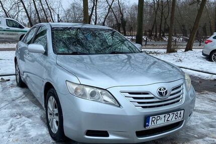 Toyota Camry 265.000 km 5.200 &euro; Berlin 13125
