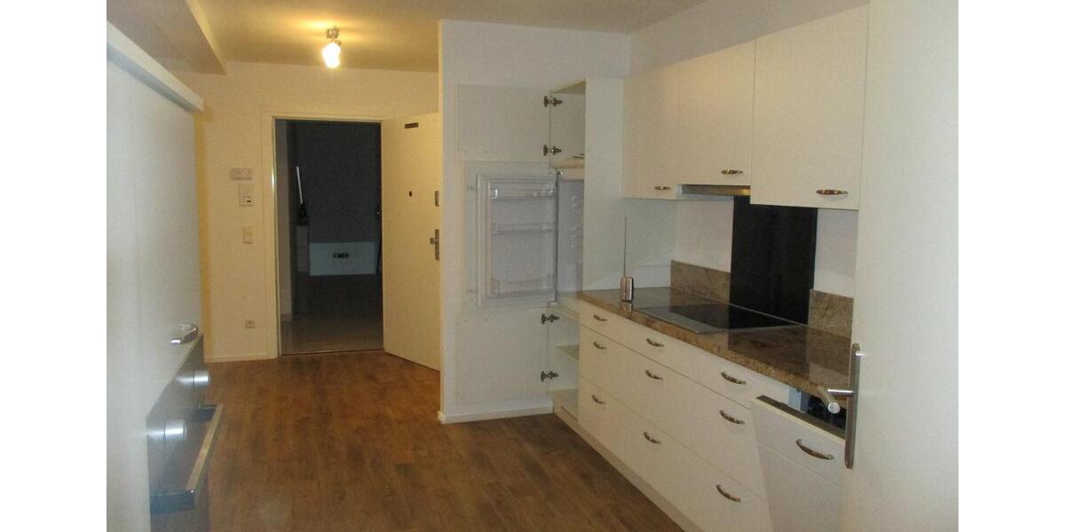 Etagenwohnung Kronach - 3 Zimmer, 90 m&sup2;, 900&euro; | Angebot:25394680