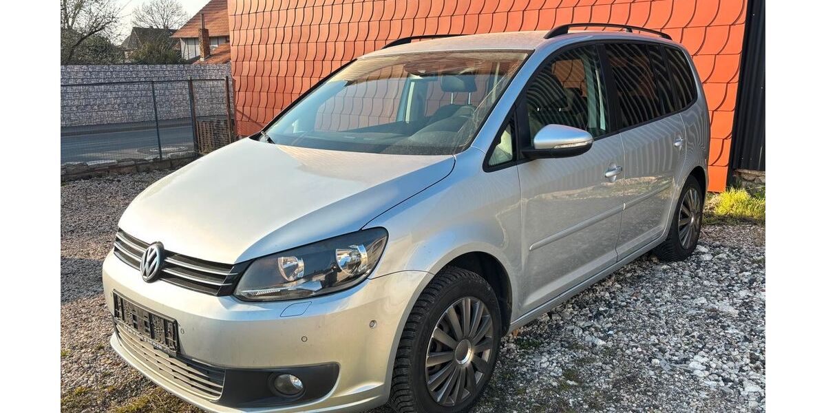 VW Touran 270.338 km 2.999 &euro; Landwehrhagen 34355