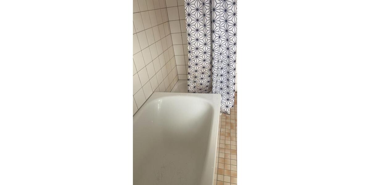 Etagenwohnung Schramberg - 4 Zimmer, 105 m&sup2;, 1.200&euro; | Angebot:26256472