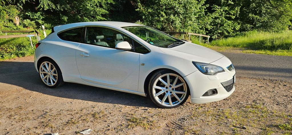 Opel Astra 269.000 km 4.900 &euro; Krombach 63829