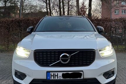 Volvo XC40 46.085 km 28.500 &euro; Hamburg 22177