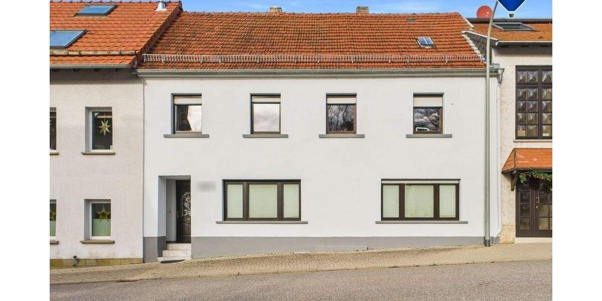 Reihenmittelhaus Mandelbachtal Ormesheim - 6 Zimmer, 170 m&sup2;, 229.000&euro; | Angebot:25673989