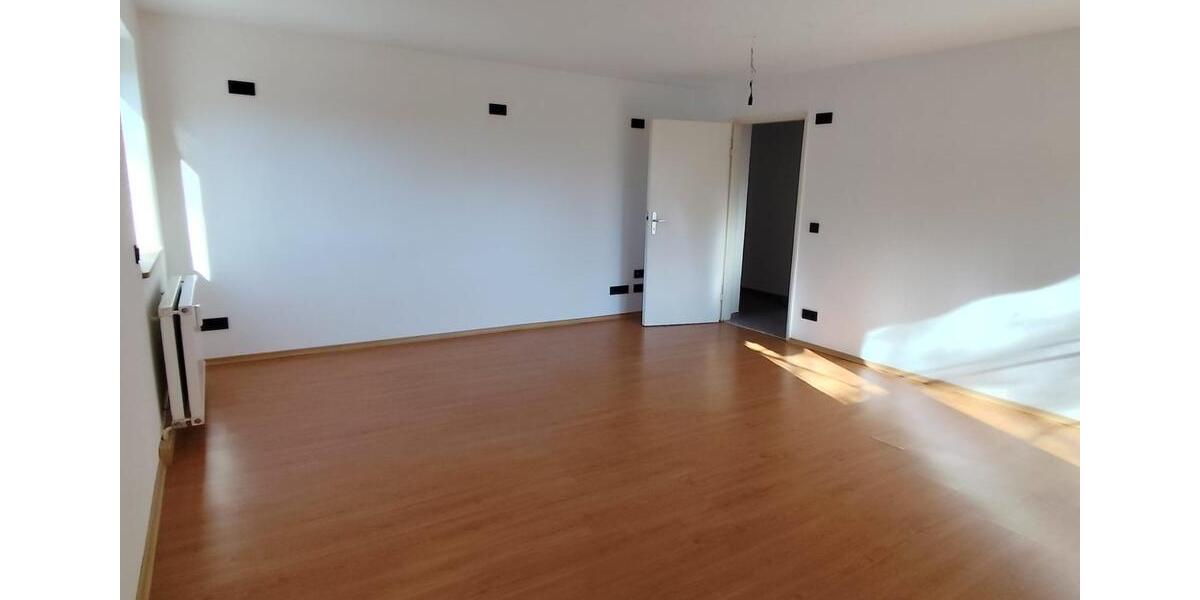 Etagenwohnung Traunreut Irsing - 3 Zimmer, 71 m&sup2;, 215.000&euro; | Angebot:26419548