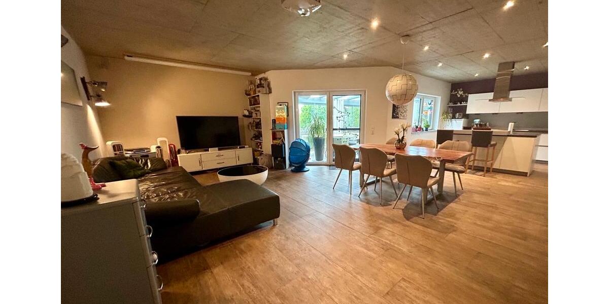 Einfamilienhaus mit Wintergarten und Doppelgarage 4 zimmer