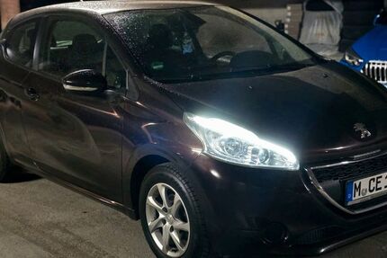 Peugeot 208 116.905 km 4.500 &euro; München 81539