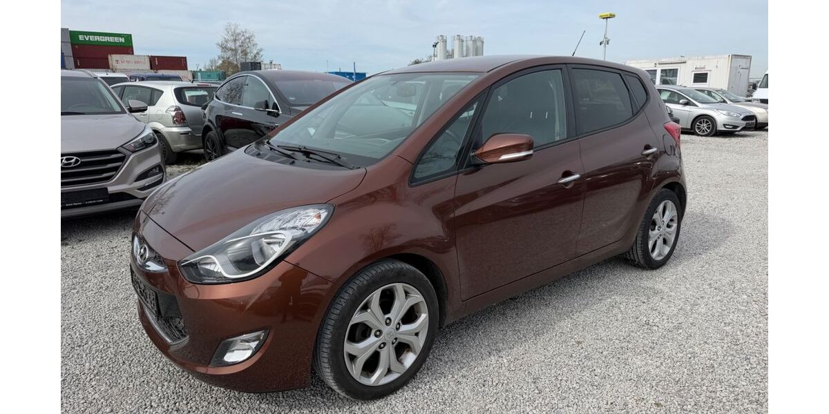 Hyundai ix20 210.000 km 3.999 &euro; München 81829
