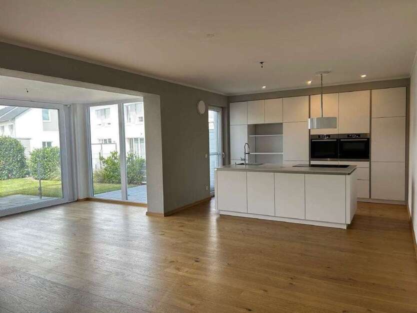 Wohnung zum Kaufen in Schwabmünchen 469.000 € 98 m²