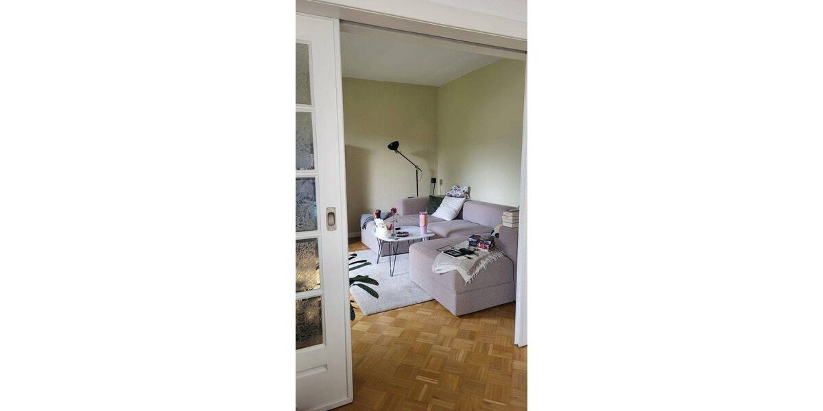 Etagenwohnung Bielefeld Innenstadt - 4 Zimmer, 100 m&sup2;, 1.150&euro; | Angebot:26829460