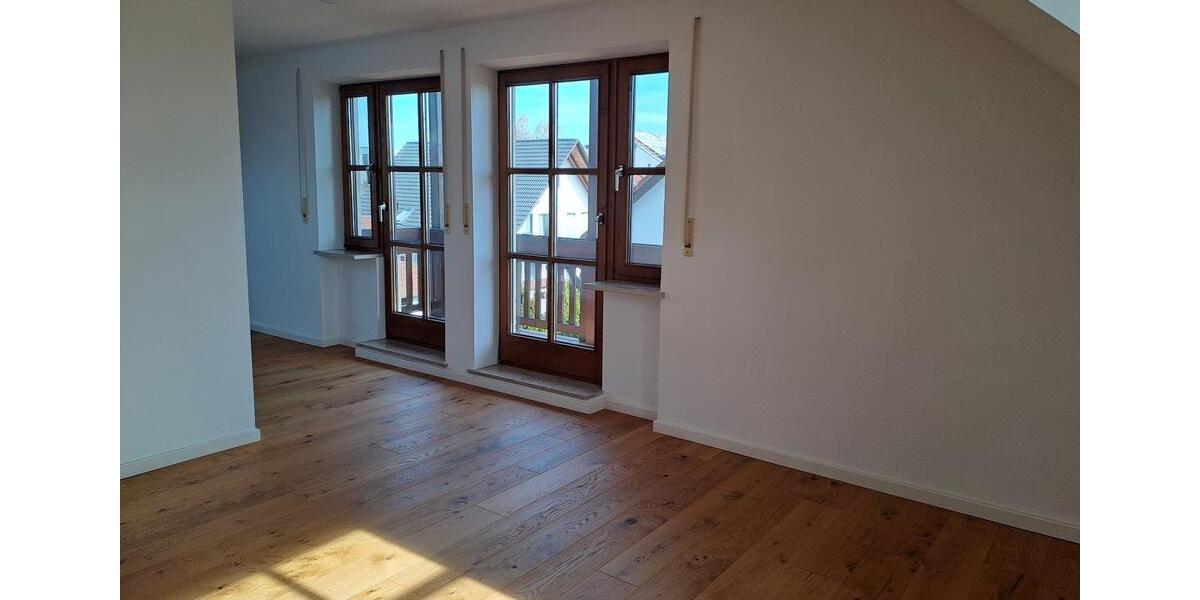 Reihenhaus Meitingen - 4.5 Zimmer, 130 m&sup2;, 1.670&euro; | Angebot:25831966