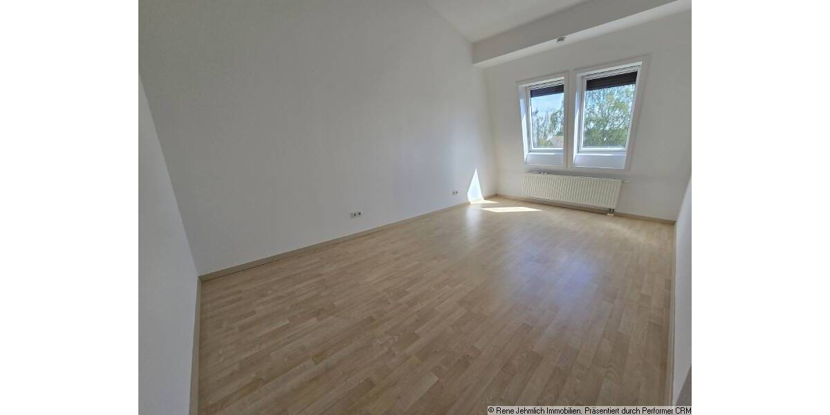 Etagenwohnung Chemnitz Kaßberg - 3 Zimmer, 85 m&sup2;, 140.000&euro; | Angebot:26694514