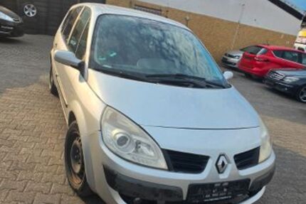 Renault Scenic 329.143 km 1.499 &euro; Ingelheim 55218