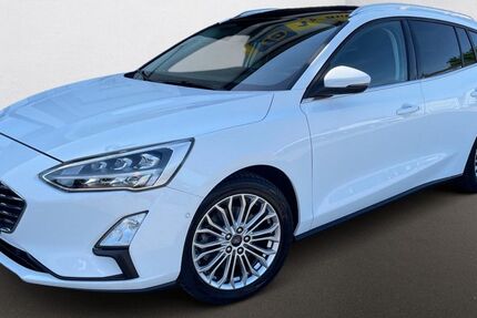 Ford Focus 60.594 km 12.490 &euro; Helmstedt 38350
